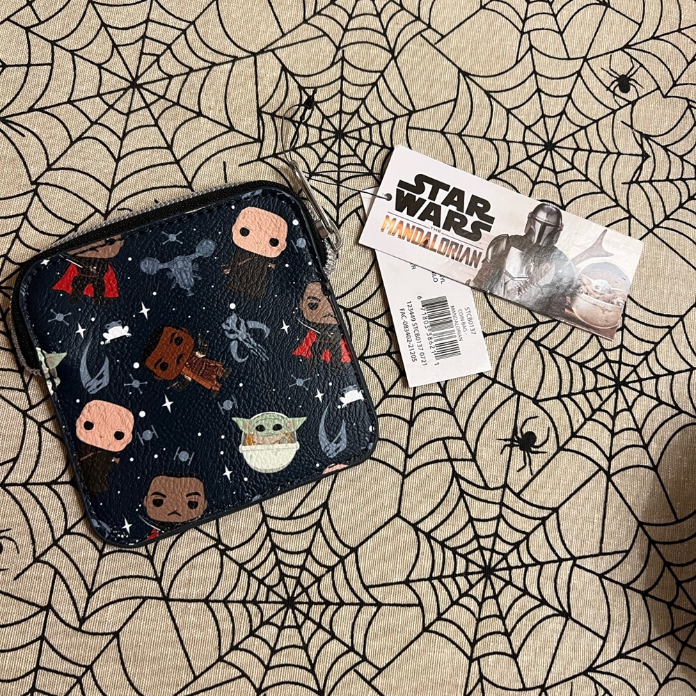 FUNKO POP STAR WARS COIN WALLET / PURSE - MANDALORIAN DISNEY